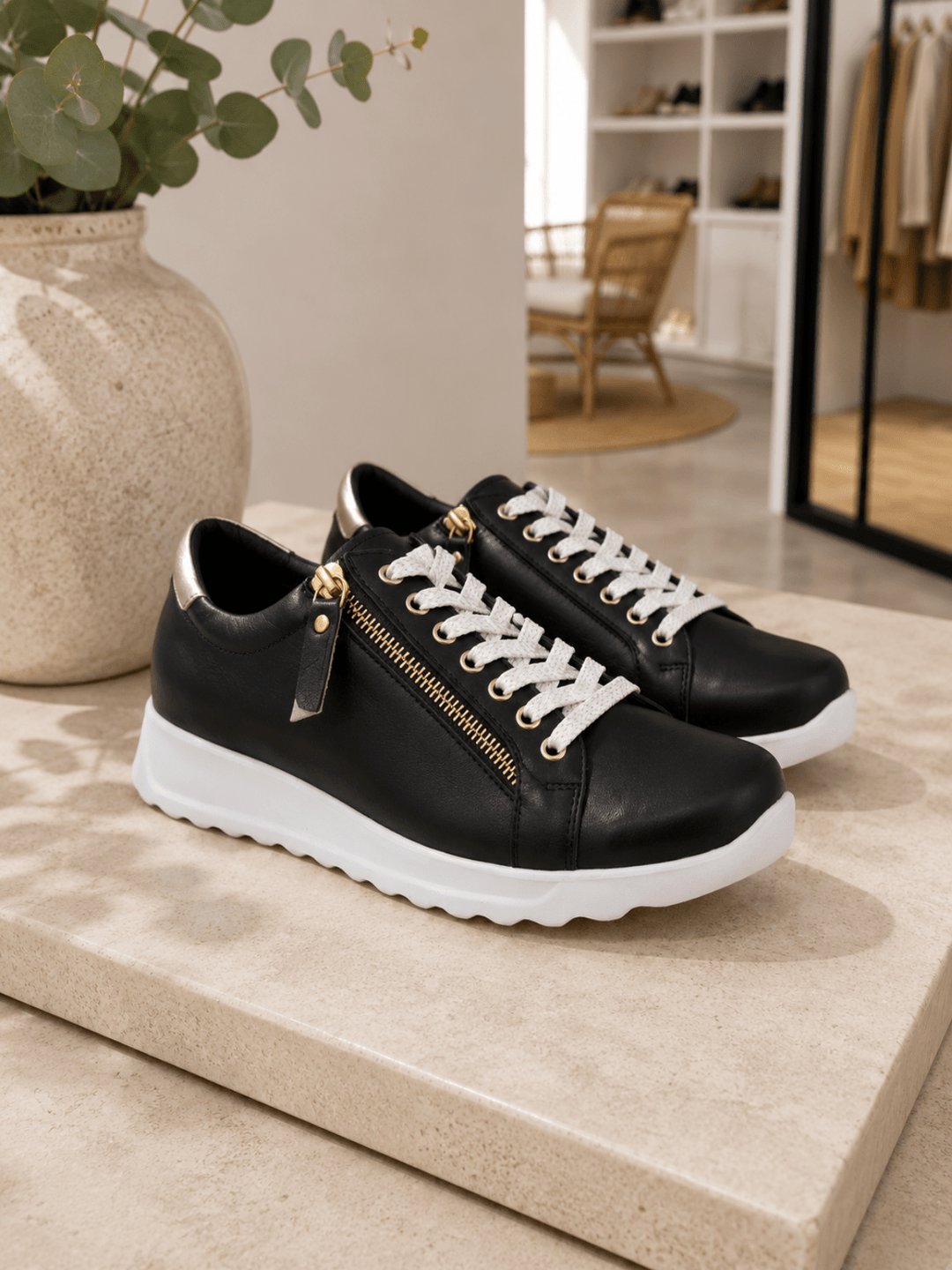 EG257 - Black - C23 - Pizazz BoutiqueCabello