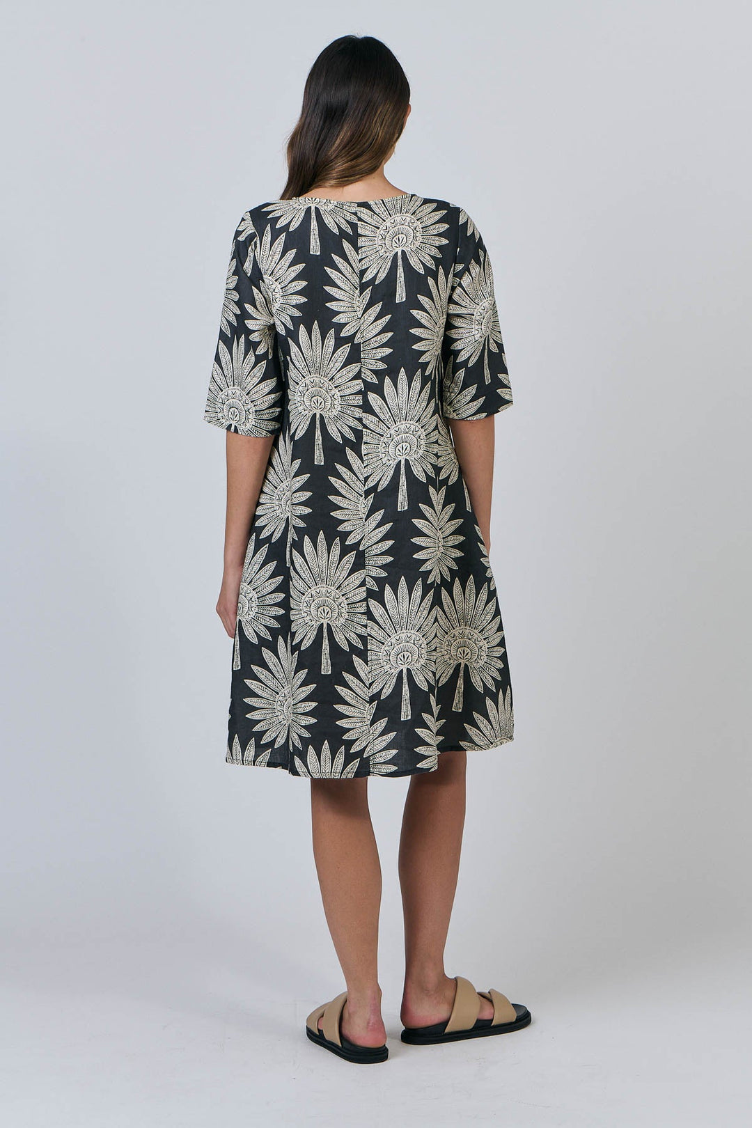 Ellie Linen Dress - Date Palm - OJ18 - Pizazz BoutiqueNaturals By O & J