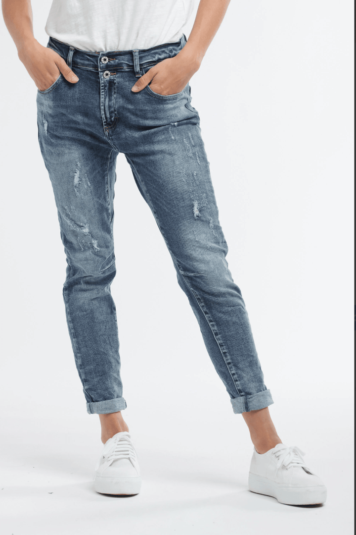 Emma Stretch Jeans - Light Wash - IS5 - Pizazz BoutiqueItalian Star