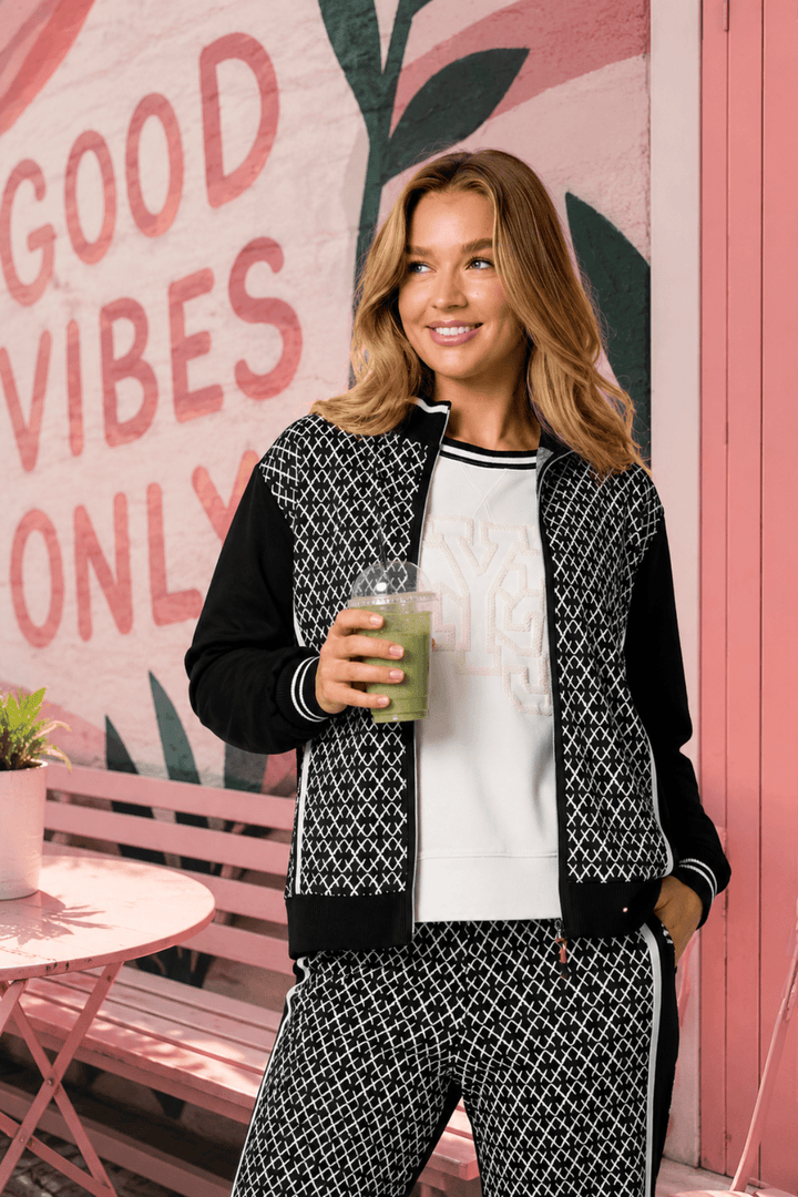 Empire Spliced Jacket - TZ58 - Pizazz BoutiqueThreadz