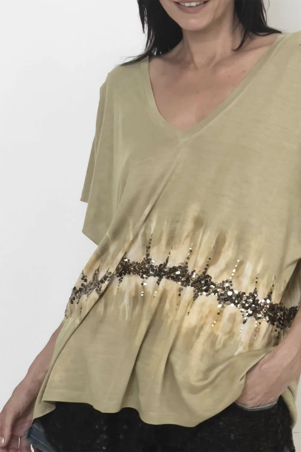 Estee Tee - Shirt - Custom - AS8 - Pizazz BoutiqueAdine Studio