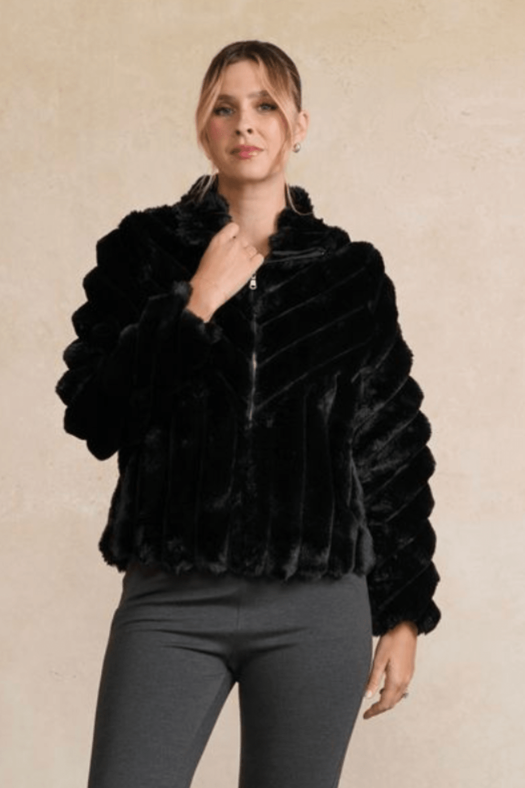 Faux Fur Jacket - Black - CJ35 - Pizazz BoutiqueHolmes & Fallon