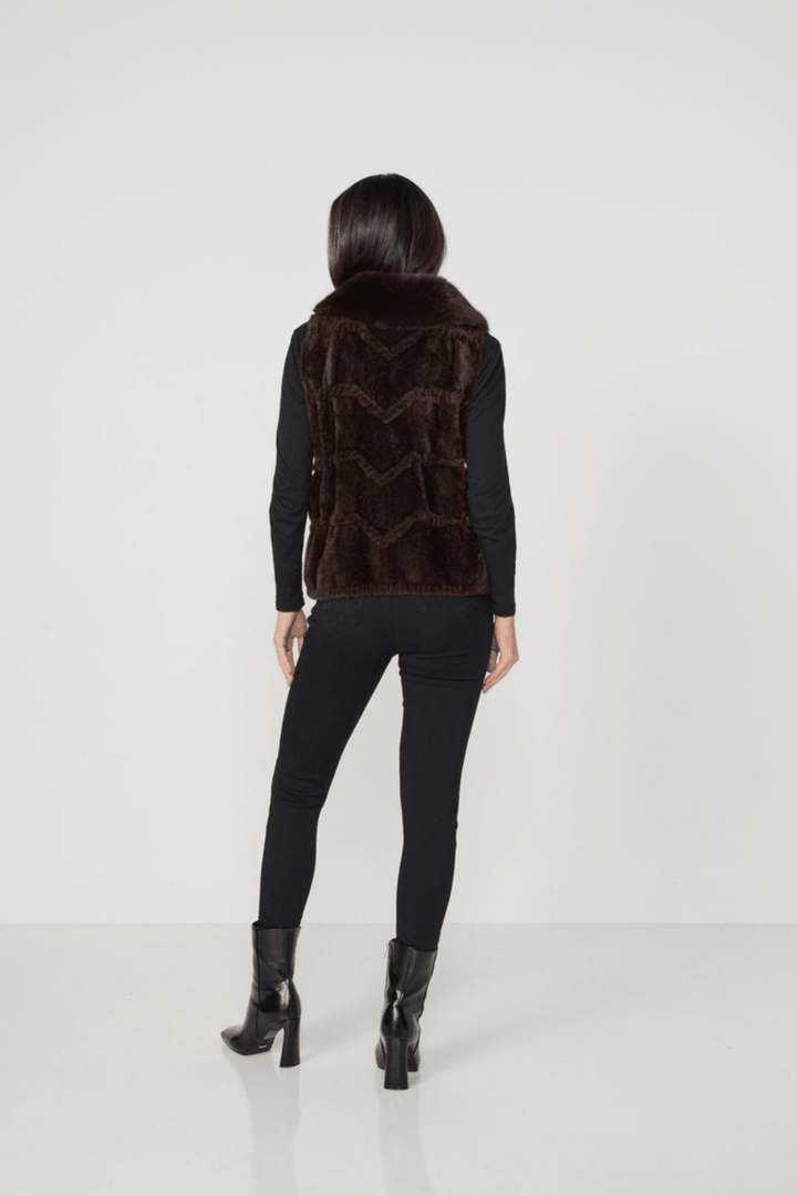 Faux Fur Vest - Chocolate - CJ27 - Pizazz BoutiqueCaju