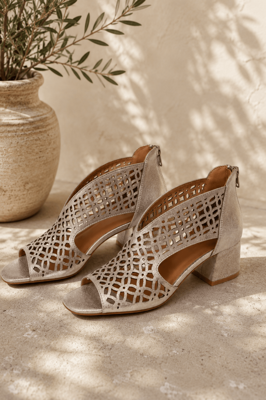 Fermina Sandal - Rose - DJ34 - Pizazz BoutiqueDjango & Juliette
