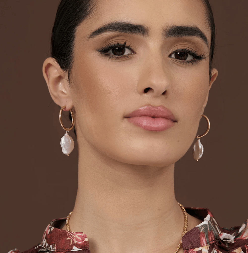 Fine Hoop Pearl Drop - AD50 - Pizazz BoutiqueAdorne