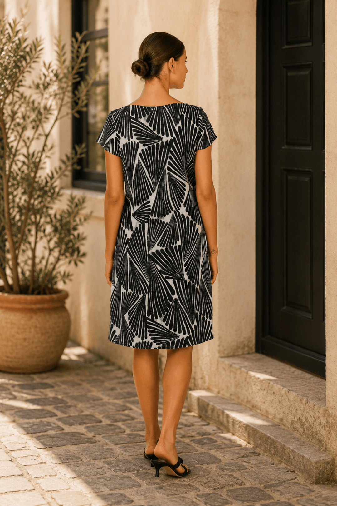 Folies Linen Dress - OJ76 - Pizazz BoutiqueNaturals By O & J