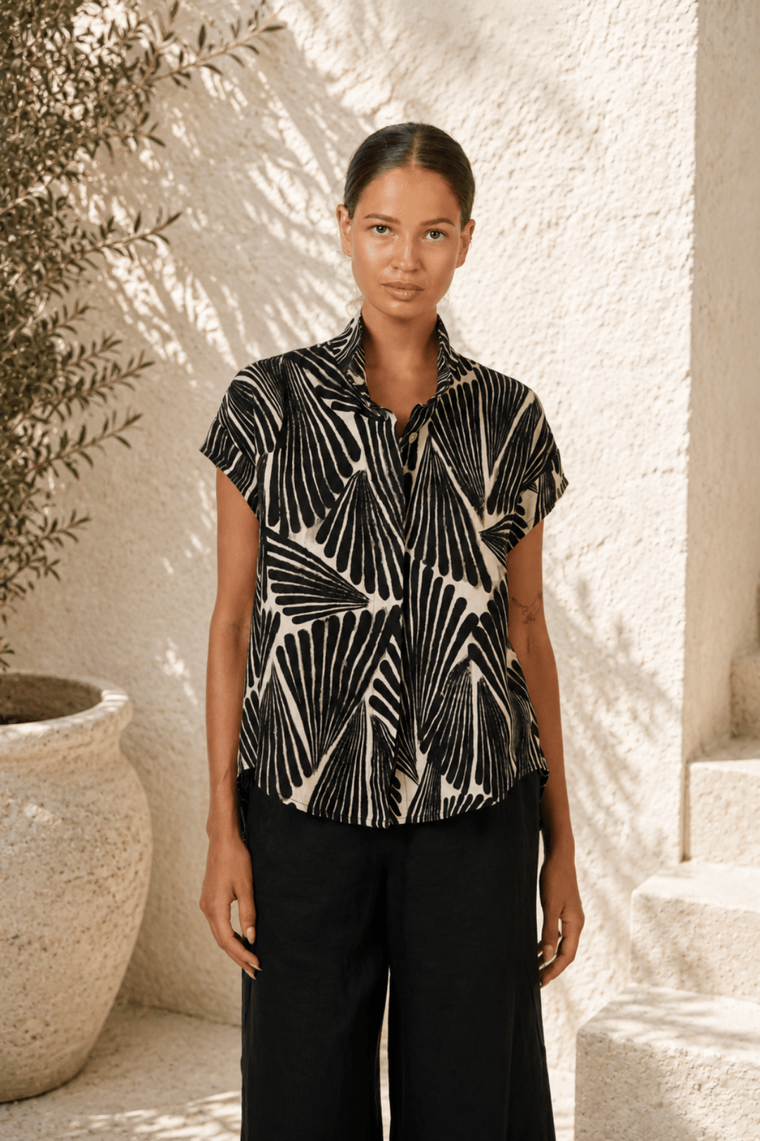 Folies Linen Shirt -OJ82 - Pizazz BoutiqueNaturals By O & J
