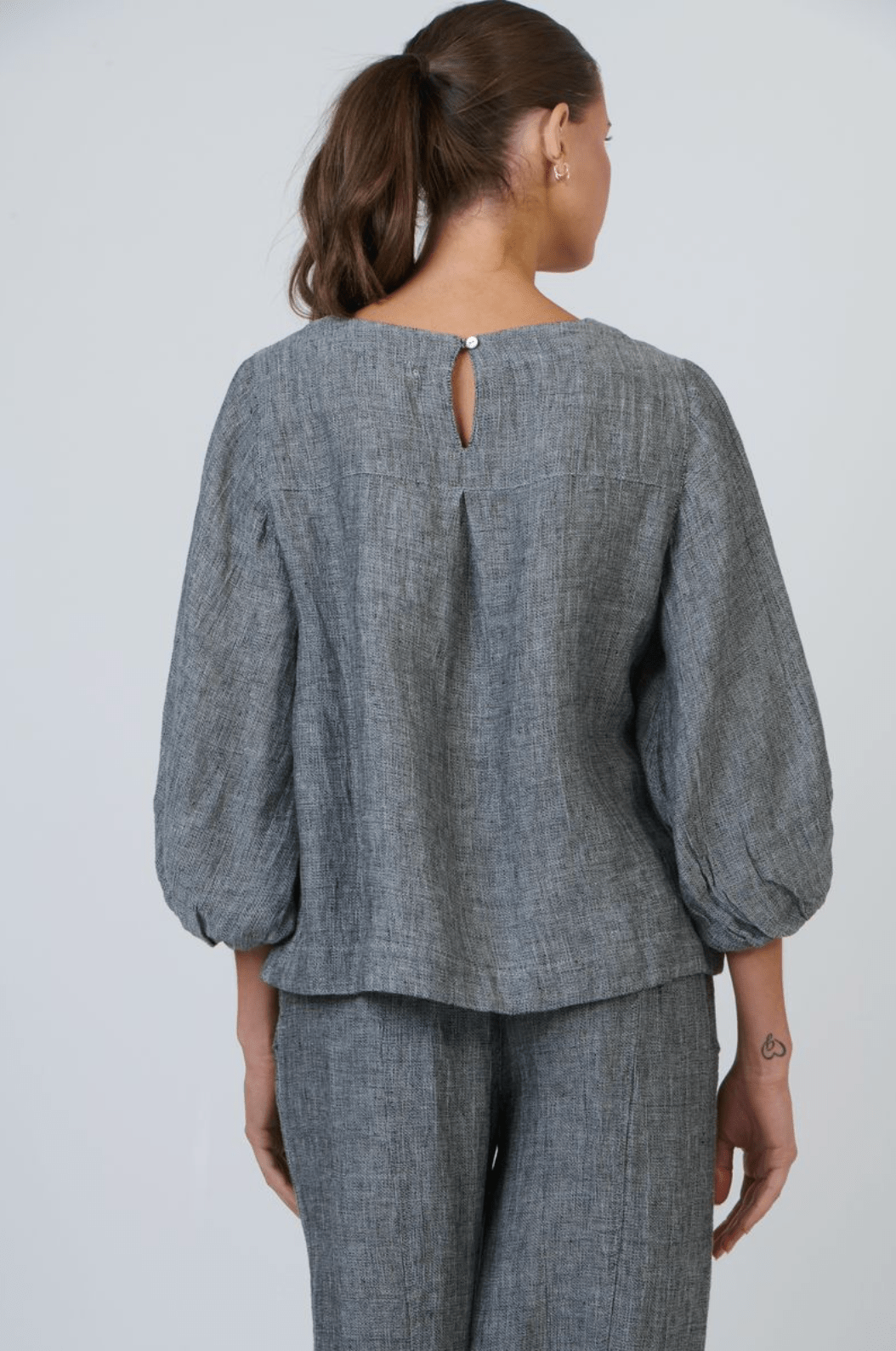 GA537 Linen Top - Cinder - OJ70 - Pizazz BoutiqueNaturals By O & J