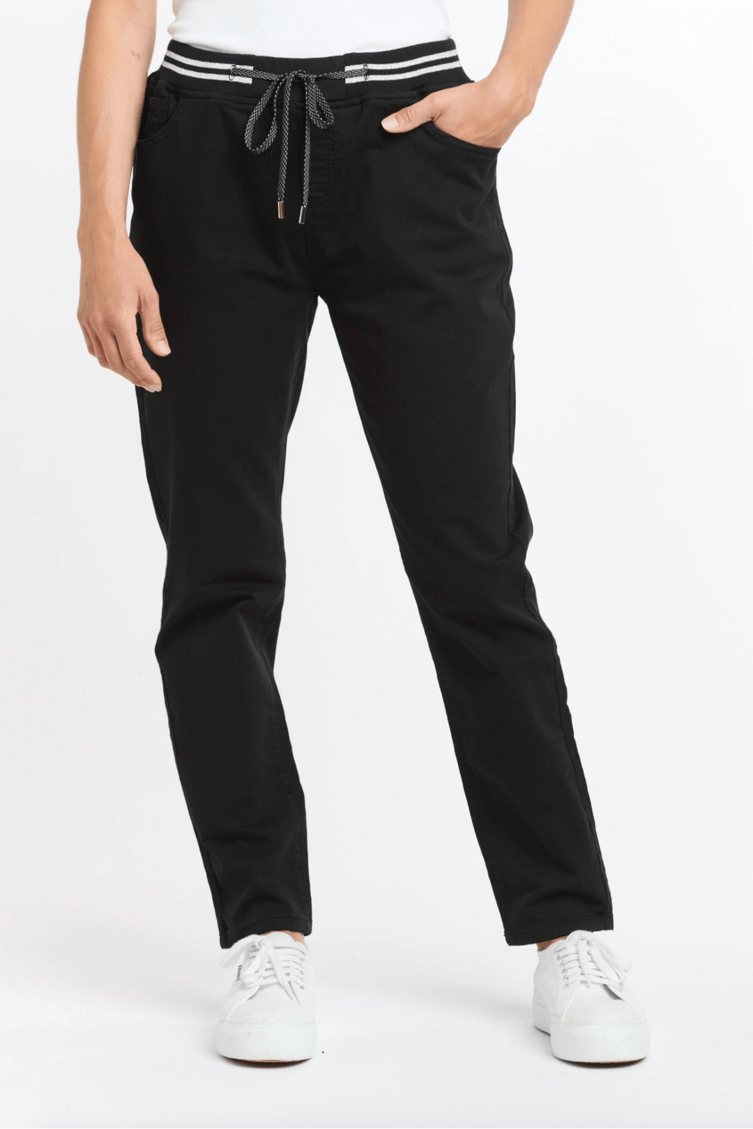 Hugo Jogger - Black - IS2 - Pizazz BoutiqueItalian Star