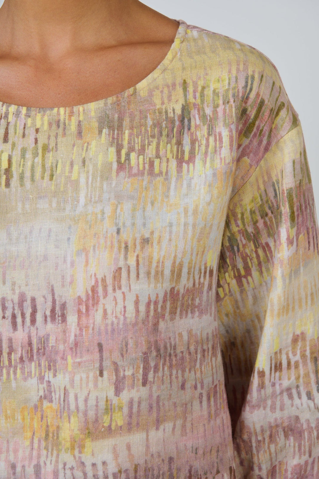 Jardin Linen Blouse - OJ5 - Pizazz BoutiqueNaturals By O & J