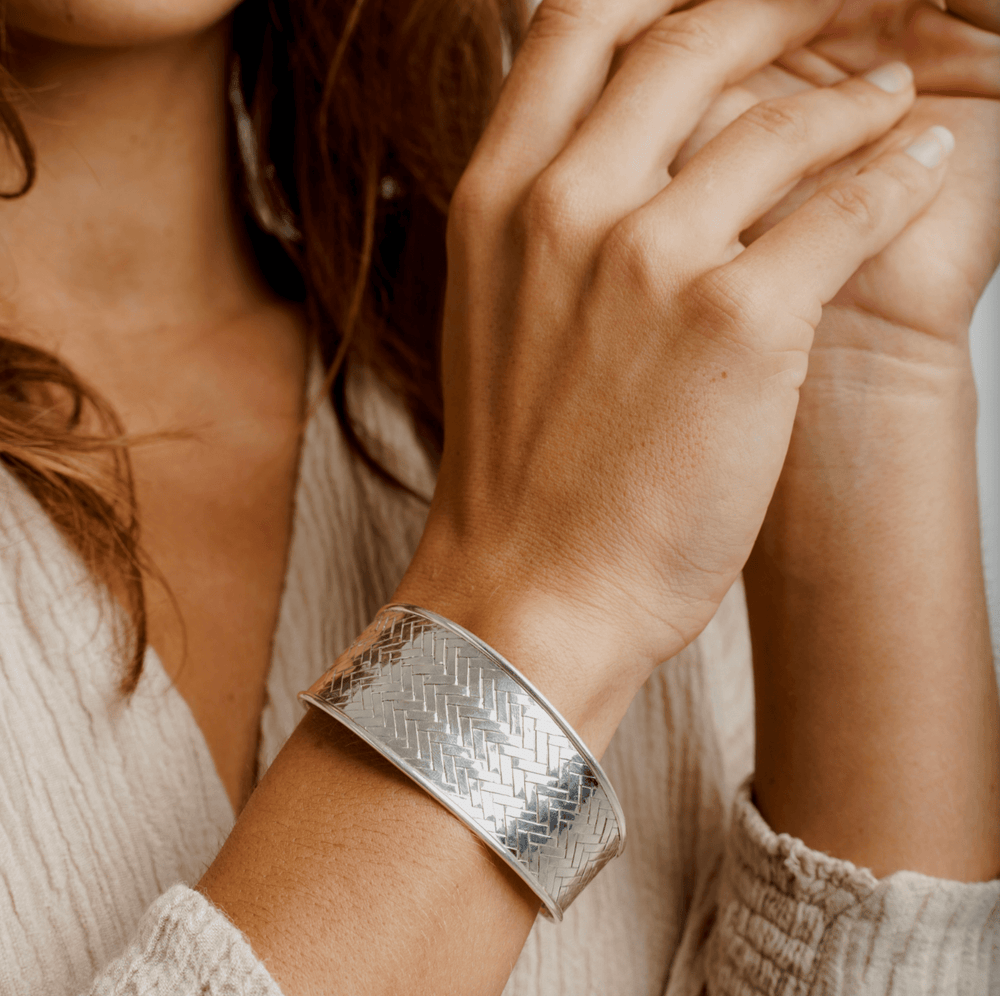 Karma Silver Cuff - Silver - NS1 - Pizazz BoutiqueNusa Jewellery