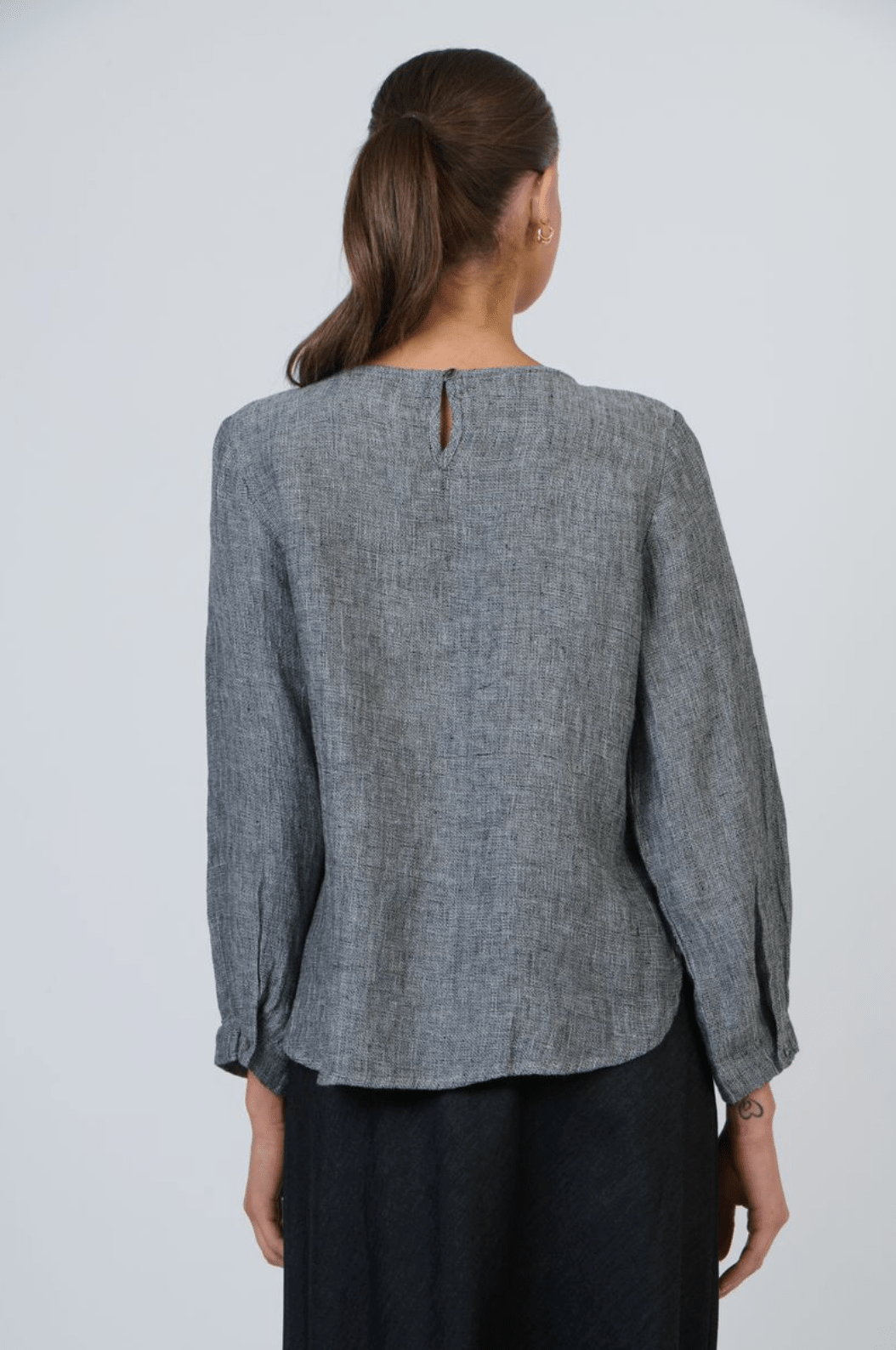 Katie Linen Top - Cinder - OJ52 - Pizazz BoutiqueNaturals By O & J