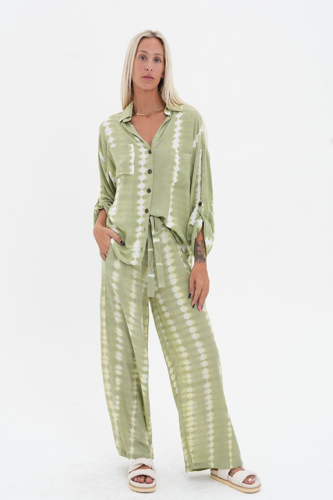 Kavala Longline Shirt - Matcha Ombre - CB5 - Pizazz BoutiqueCarbon The Label