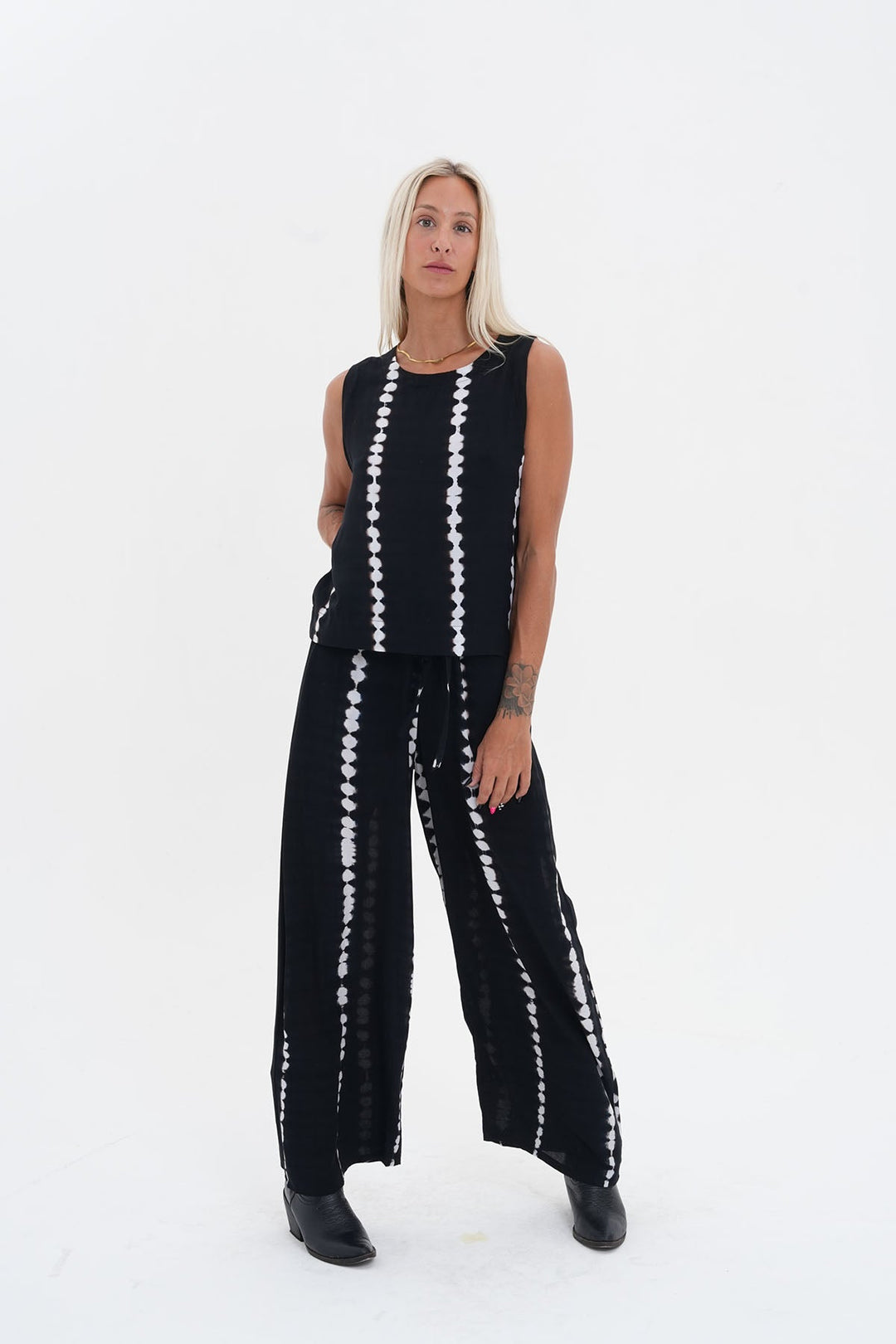 Kavala Tank - Black Ombre - CB32 - Pizazz BoutiqueCarbon The Label