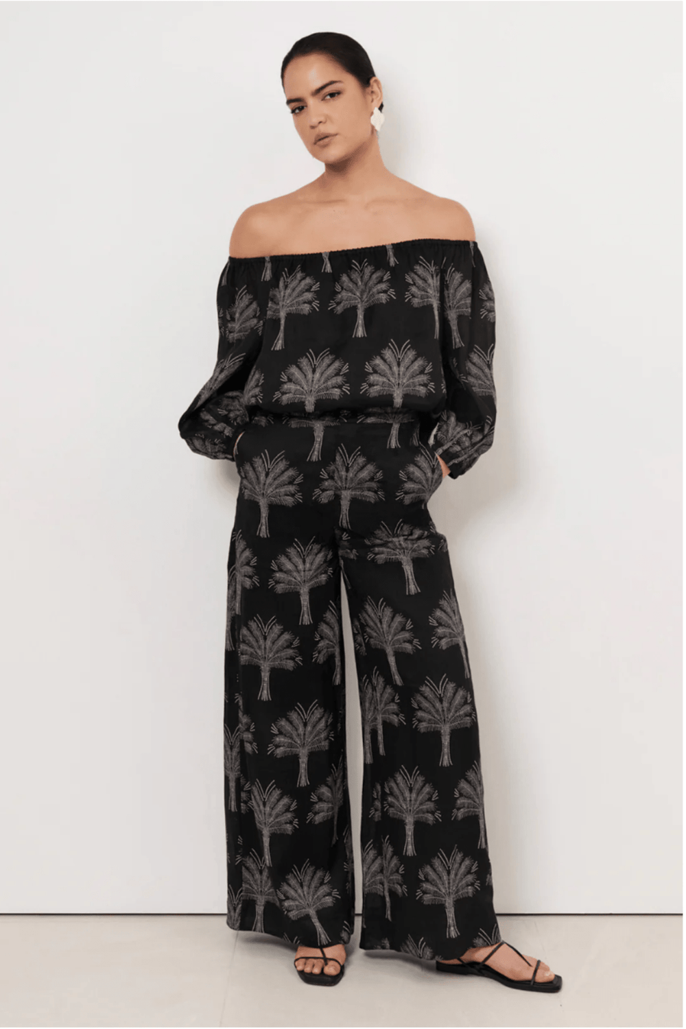 Kelsey off shoulder Top - AD8 - Pizazz BoutiqueAdorne