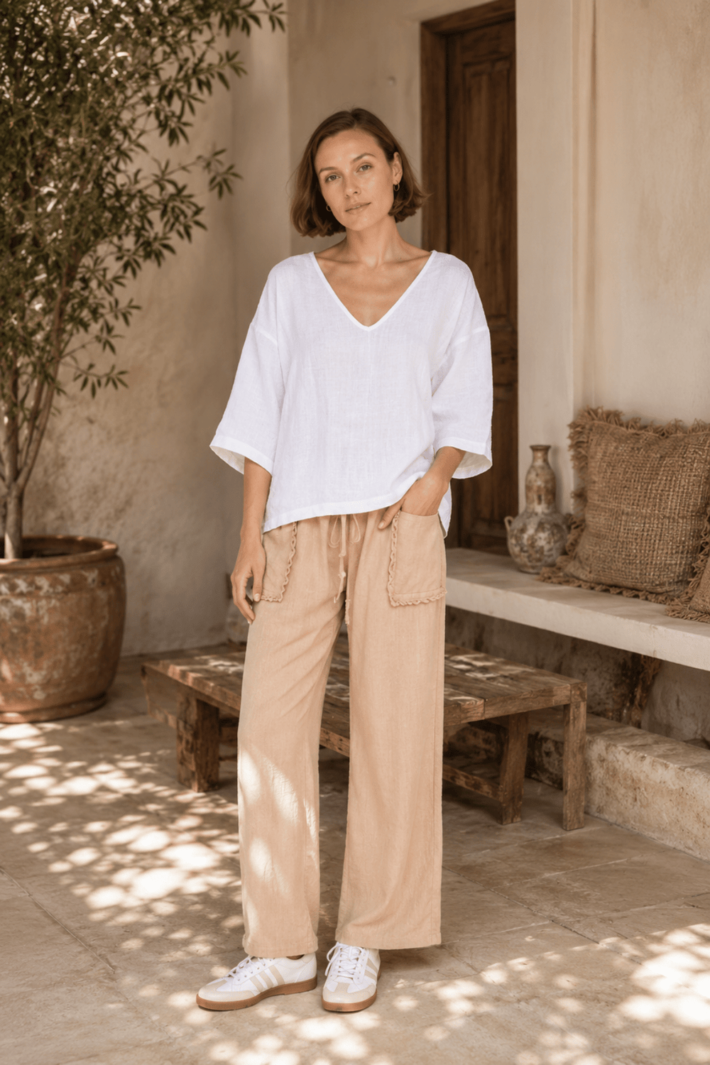Koa V-Neck Top - White - CB86 - Pizazz BoutiqueCarbon The Label