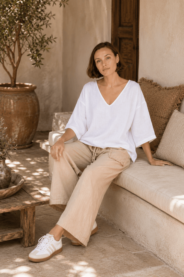 Koa V-Neck Top - White - CB86 - Pizazz BoutiqueCarbon The Label