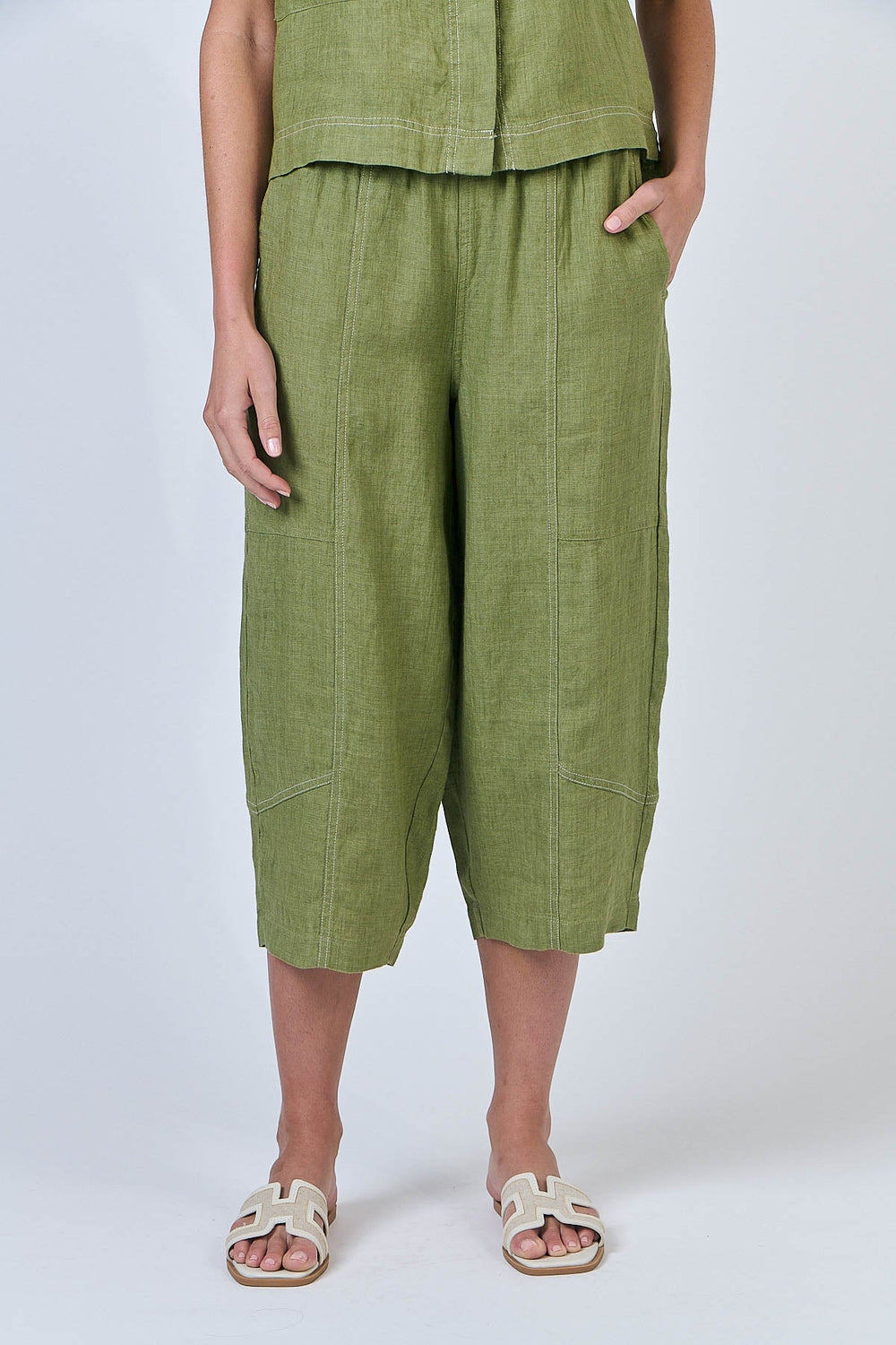 Kyleigh Crop Linen Pant - Moss - OJ32 - Pizazz BoutiqueNaturals By O & J