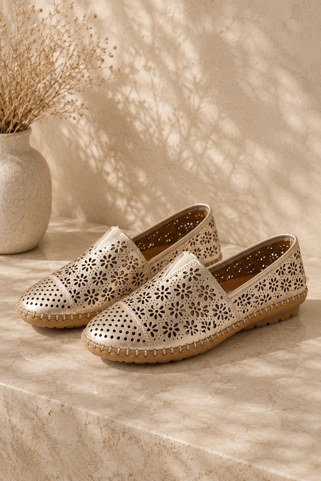 Kylie - Light Gold - C31 - Pizazz BoutiqueCabello