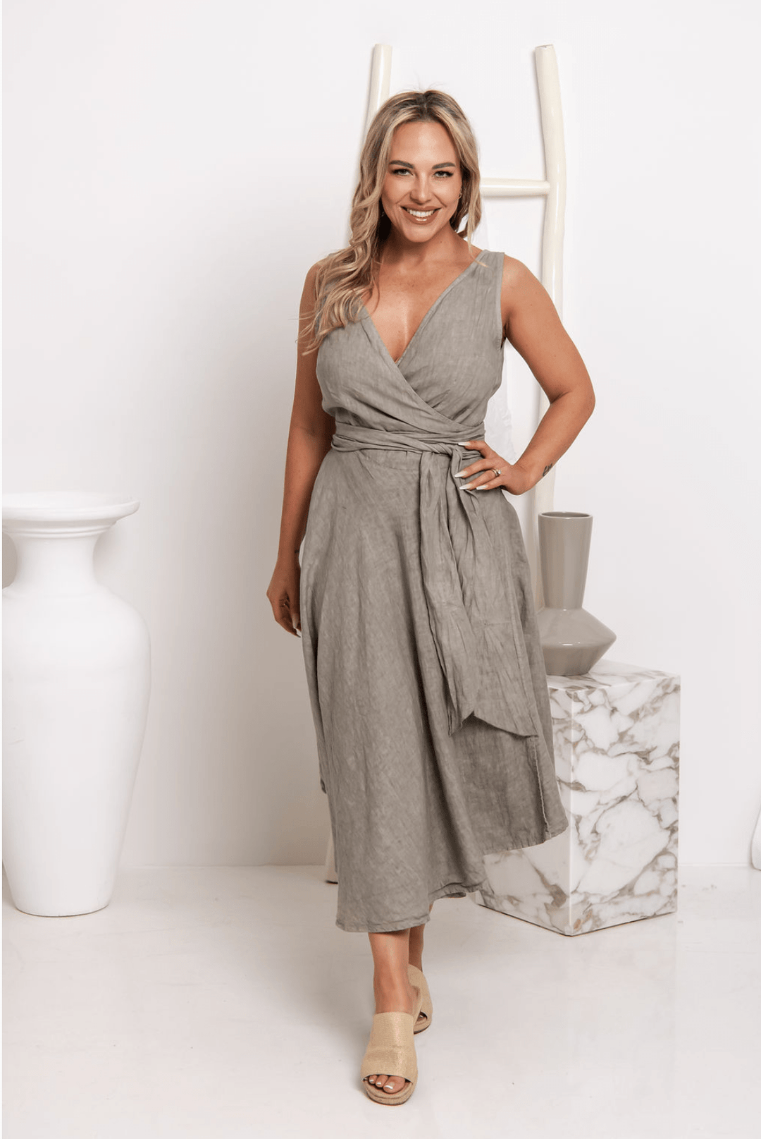 Lenora Dress - Mocha - IC69 - Pizazz BoutiqueThe Italian Cartel