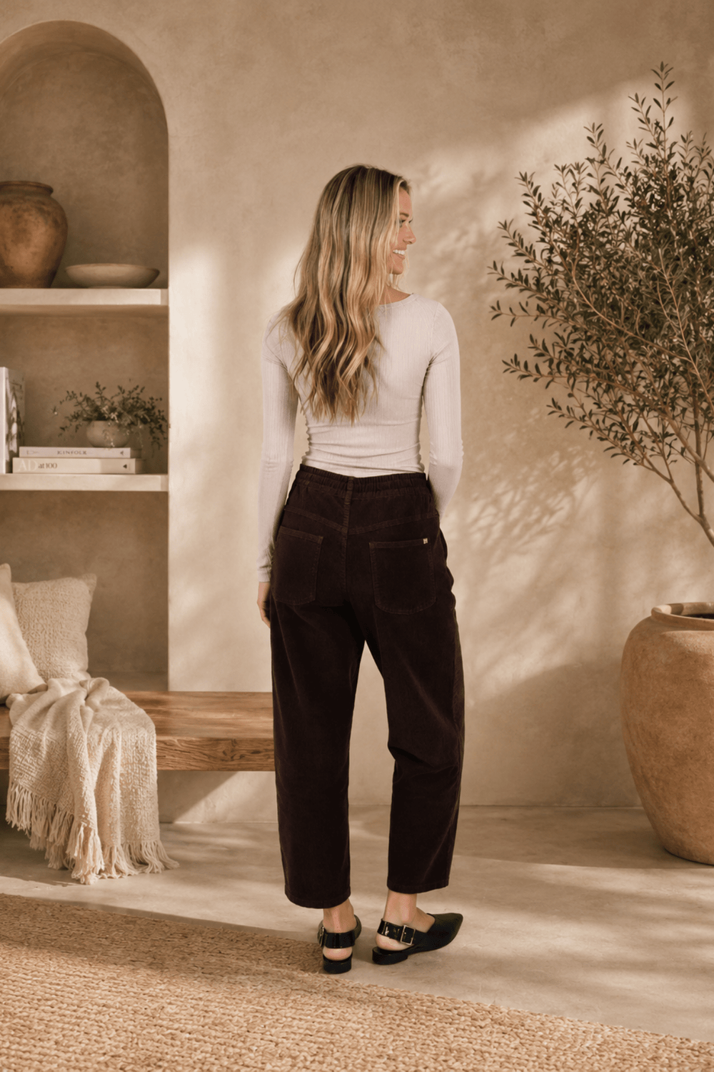 Leo Barrel Cord Jeans - Chocolate - MC10 - Pizazz BoutiqueMonaco Jeans