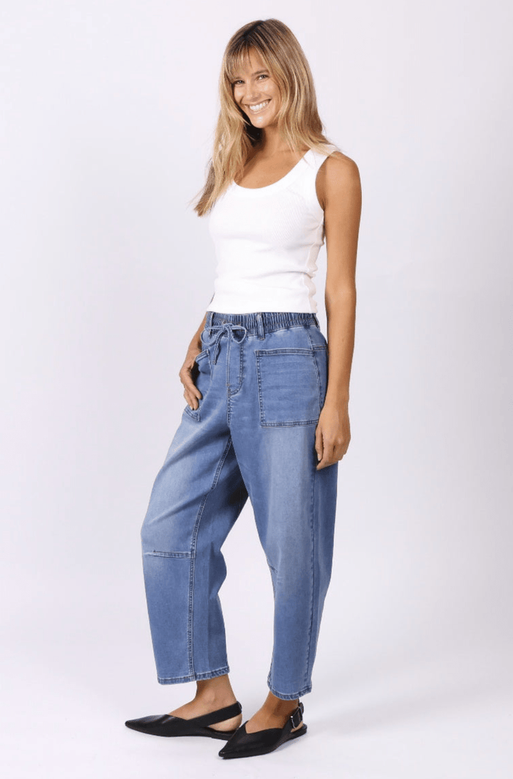 Leo Barrel Jeans - Blue Wash - MC2 - Pizazz BoutiqueMonaco Jeans