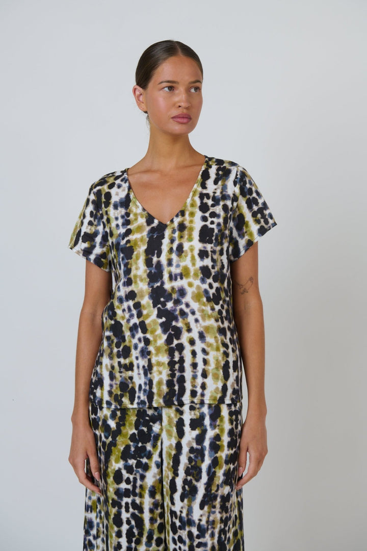 Lichen Linen Top - Pizazz BoutiqueNaturals By O & J