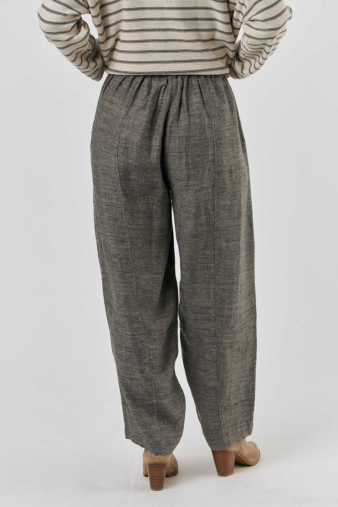 Linen Crop Pant - Starling - OJ31 - Pizazz BoutiqueNaturals By O & J