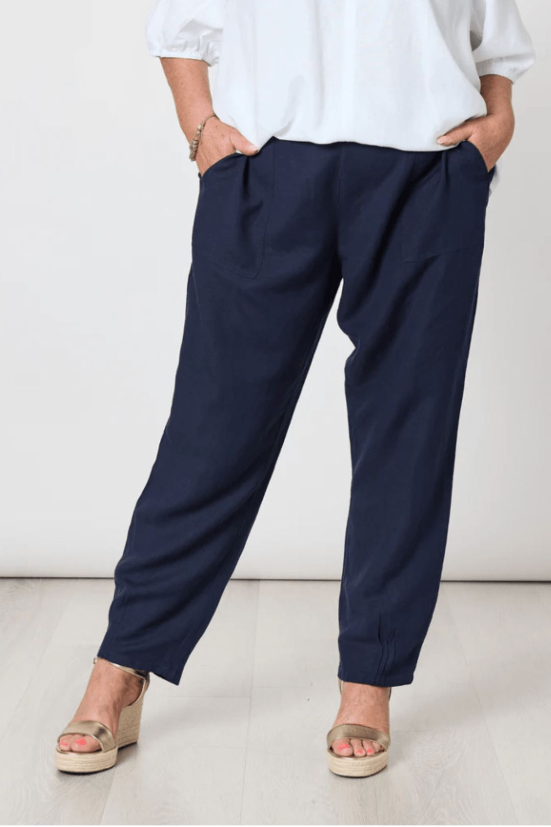 Lino Tapered Pant - Navy - GS15 - Pizazz BoutiqueGordon smith