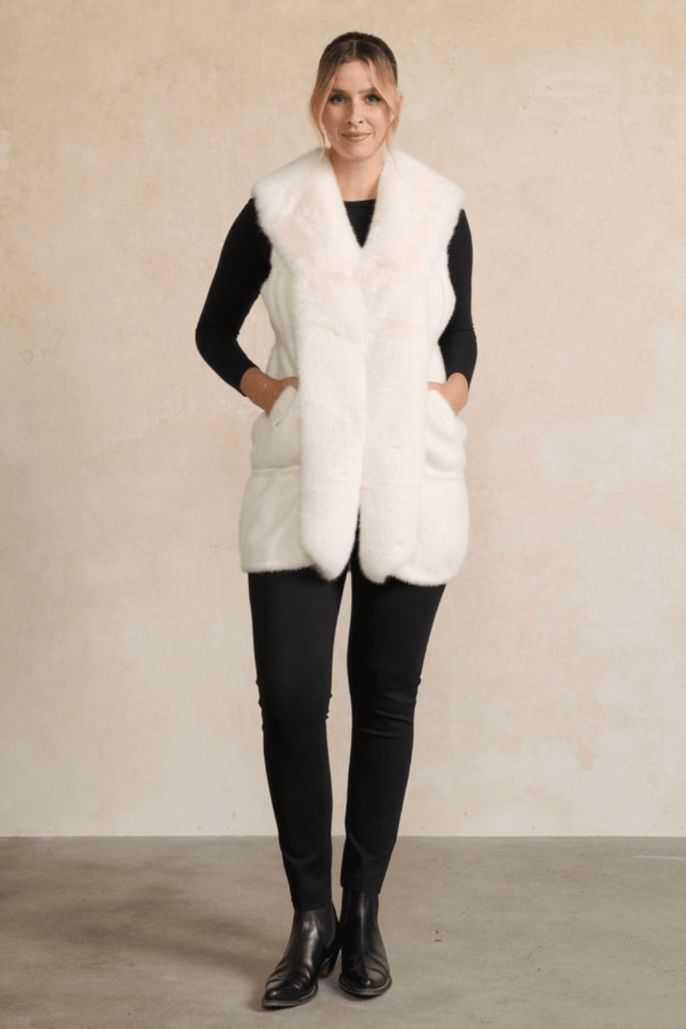 Long Faux Fur Vest - Cream - CJ28 - Pizazz BoutiqueHolmes & Fallon