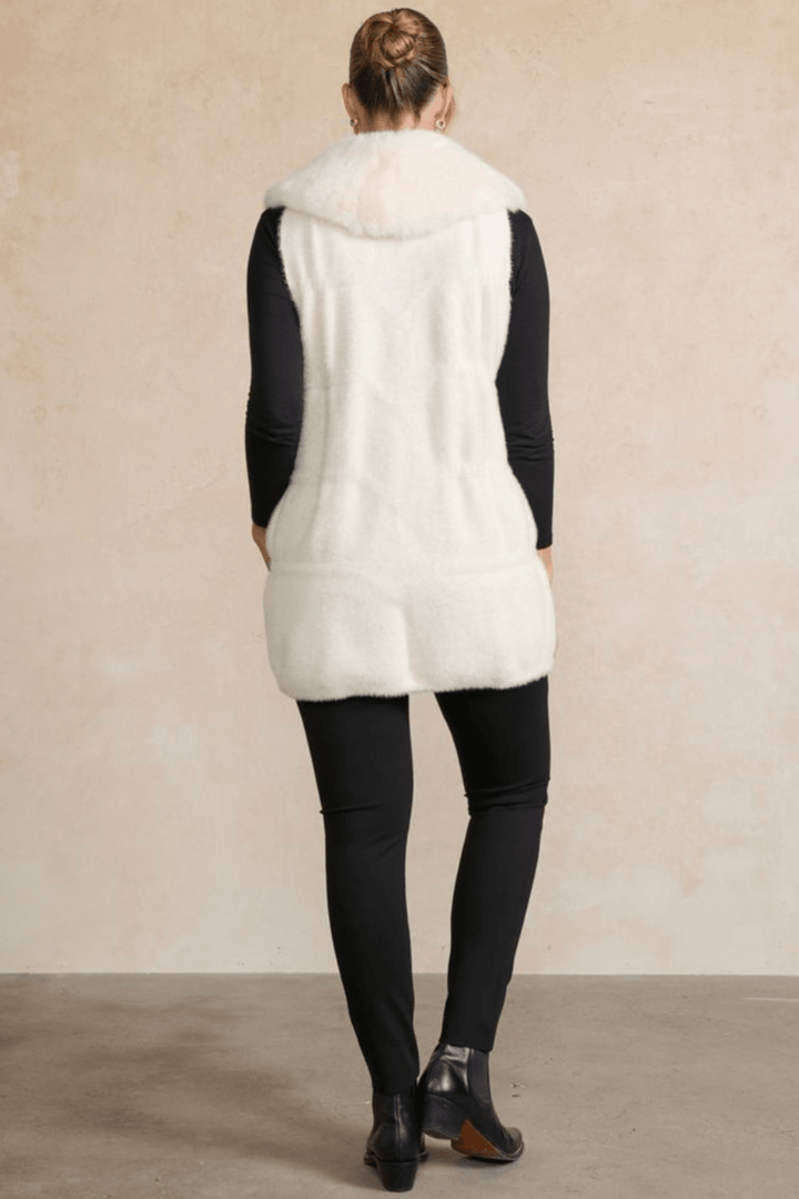 Long Faux Fur Vest - Cream - CJ28 - Pizazz BoutiqueHolmes & Fallon