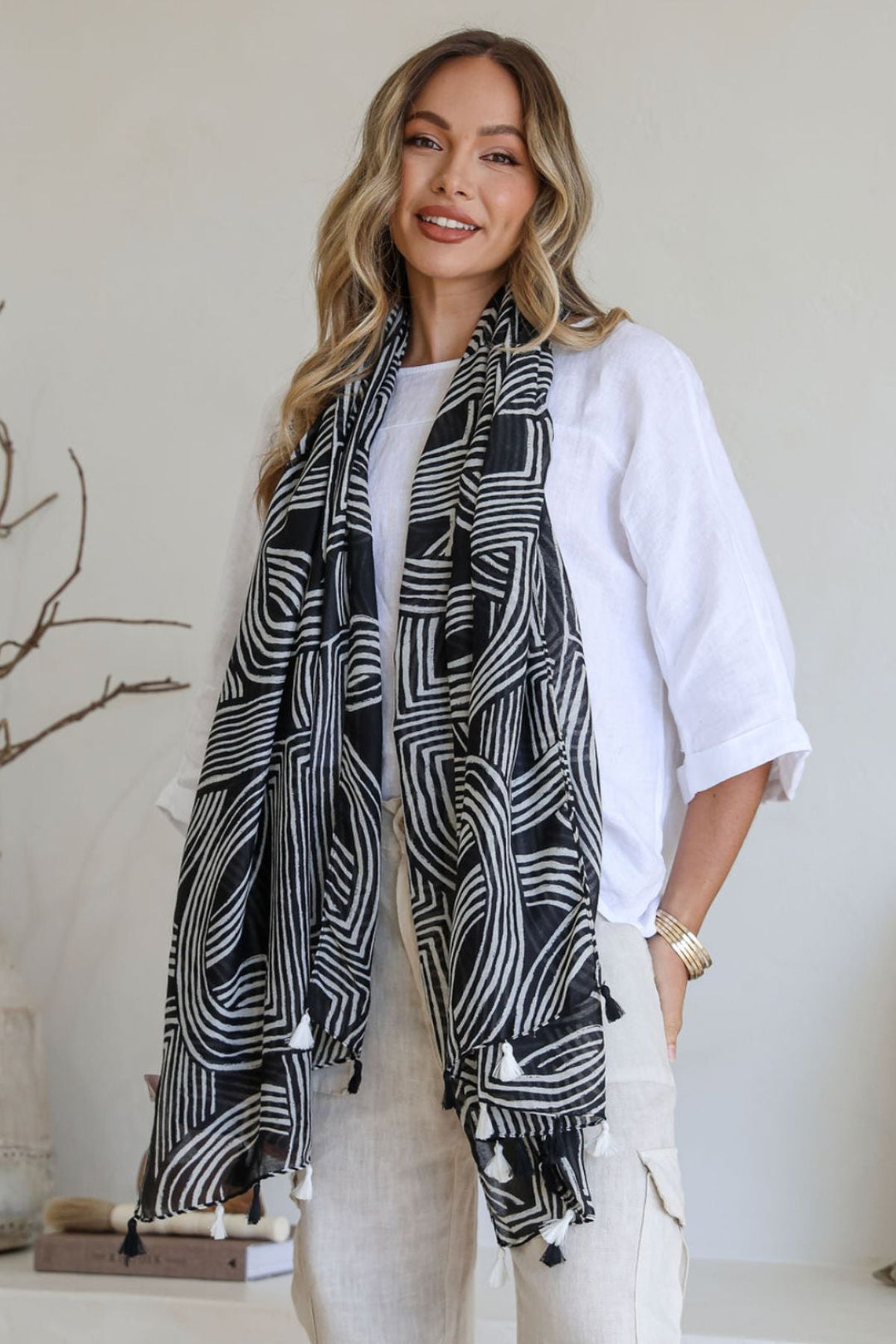 Monotone Scarf - Black - FR15 - Pizazz BoutiqueFree Spirit