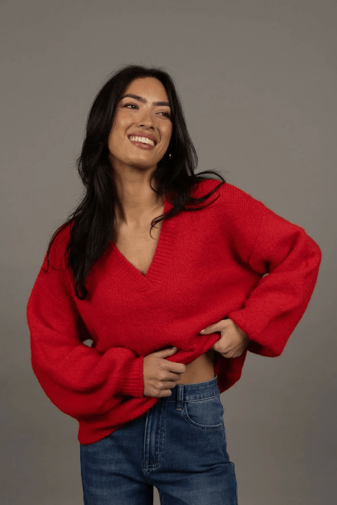 Nouveau V Neck - Scarlet - HM6 - Pizazz BoutiqueHumidity