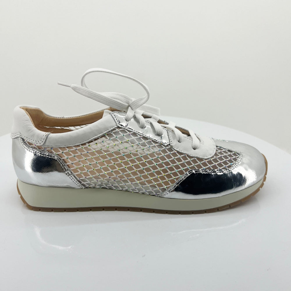 Paget Sneaker - Silver & White - DJ44 - Pizazz BoutiqueDjango & Juliette