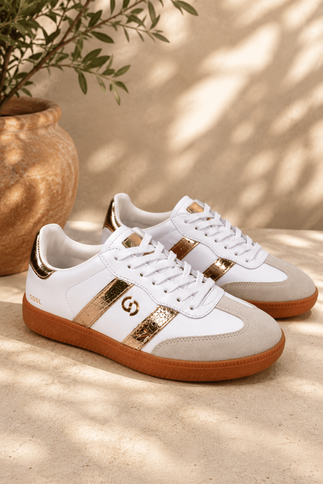 Parallel Sneaker - White/Gold Leather - GO3 - Pizazz BoutiqueGoodsole