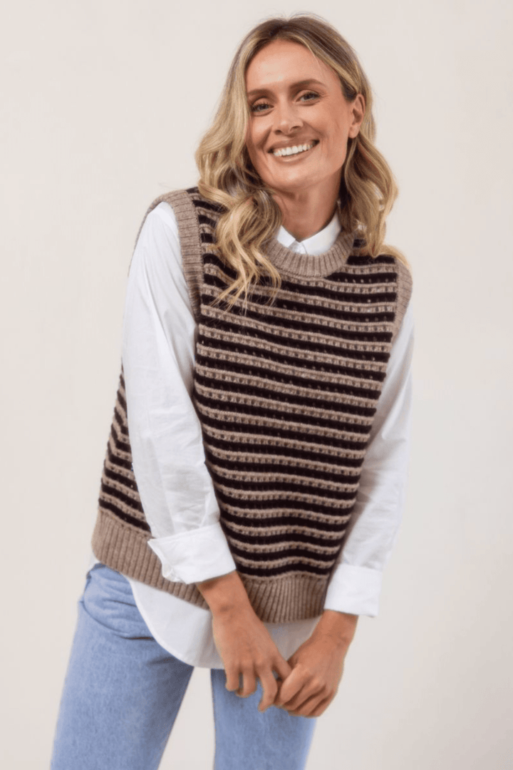 Pointelle Vest - Oat/Black - SS25 - Pizazz BoutiqueSee Saw