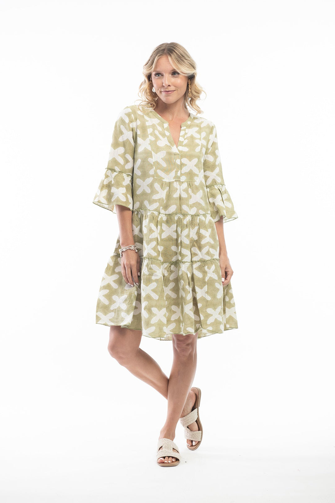 Shop Prue linen dress at Pizazz Boutique. Women's Clothes online for chic and comfortable fashion. Serving Australia with the latest dress trends.