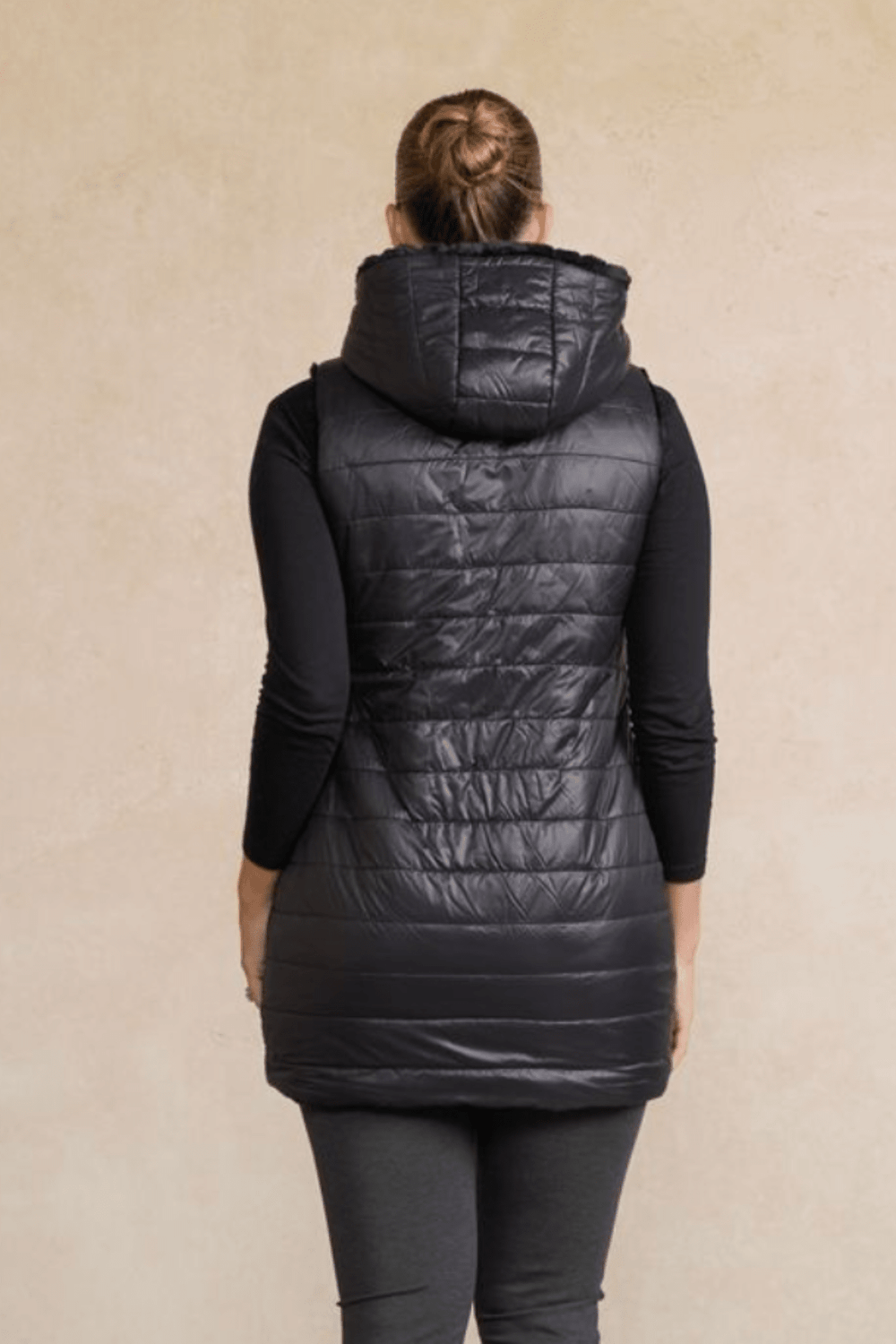 Reversible Faux Fur Vest - Black - CJ32 - Pizazz BoutiqueHolmes & Fallon