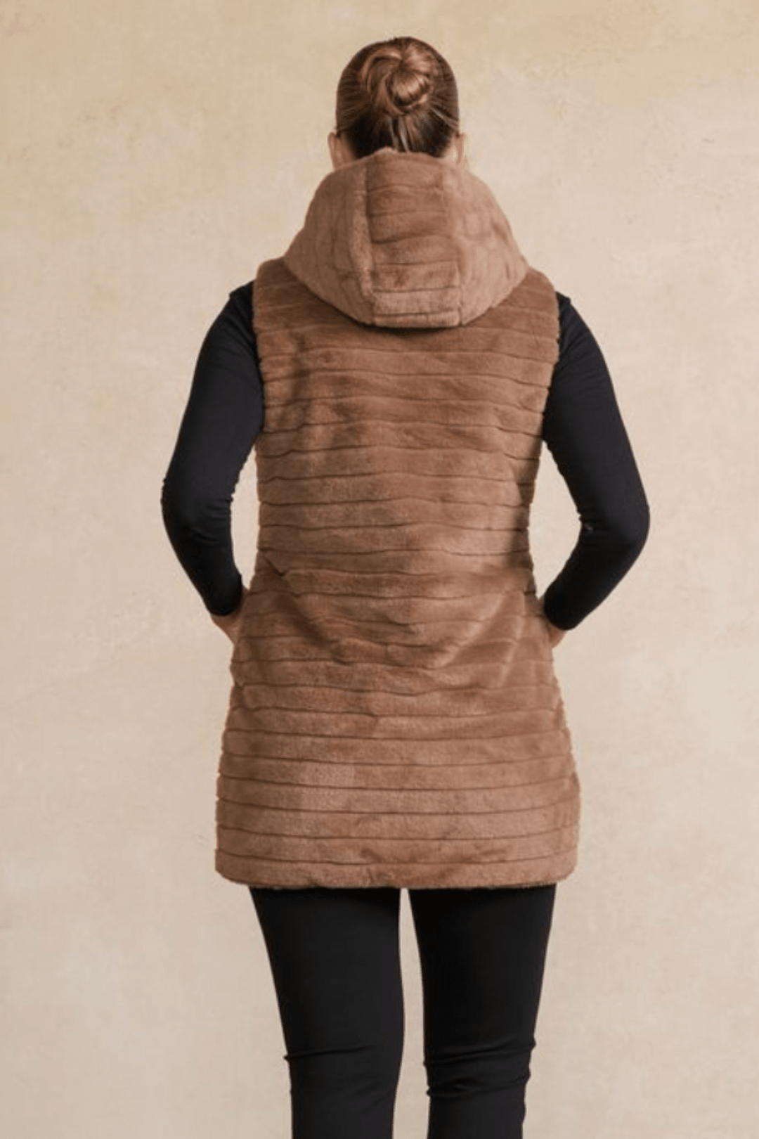 Reversible Faux Fur Vest - Taupe - CJ32 - Pizazz BoutiqueHolmes & Fallon