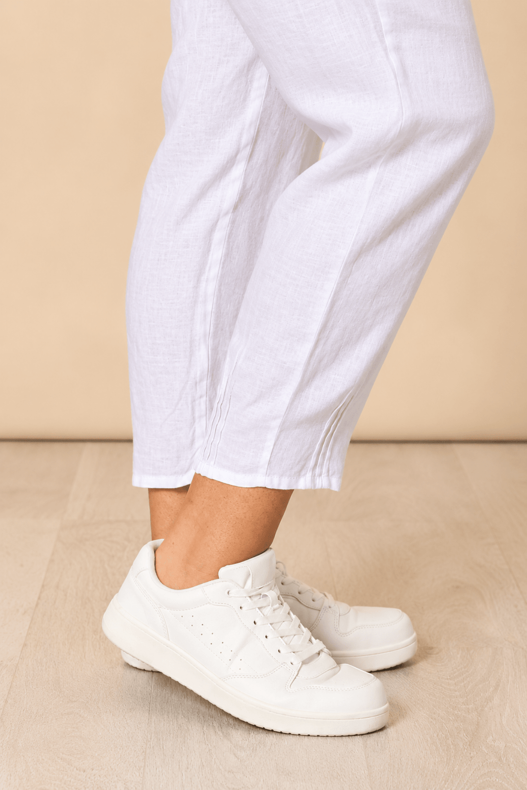 Sarah Linen Pant - White - Pizazz BoutiqueGordon smith