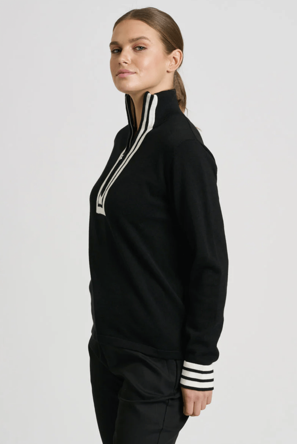 Sawgrass Cashmere Sweater - Black - EST6 - Pizazz BoutiqueEST 1971