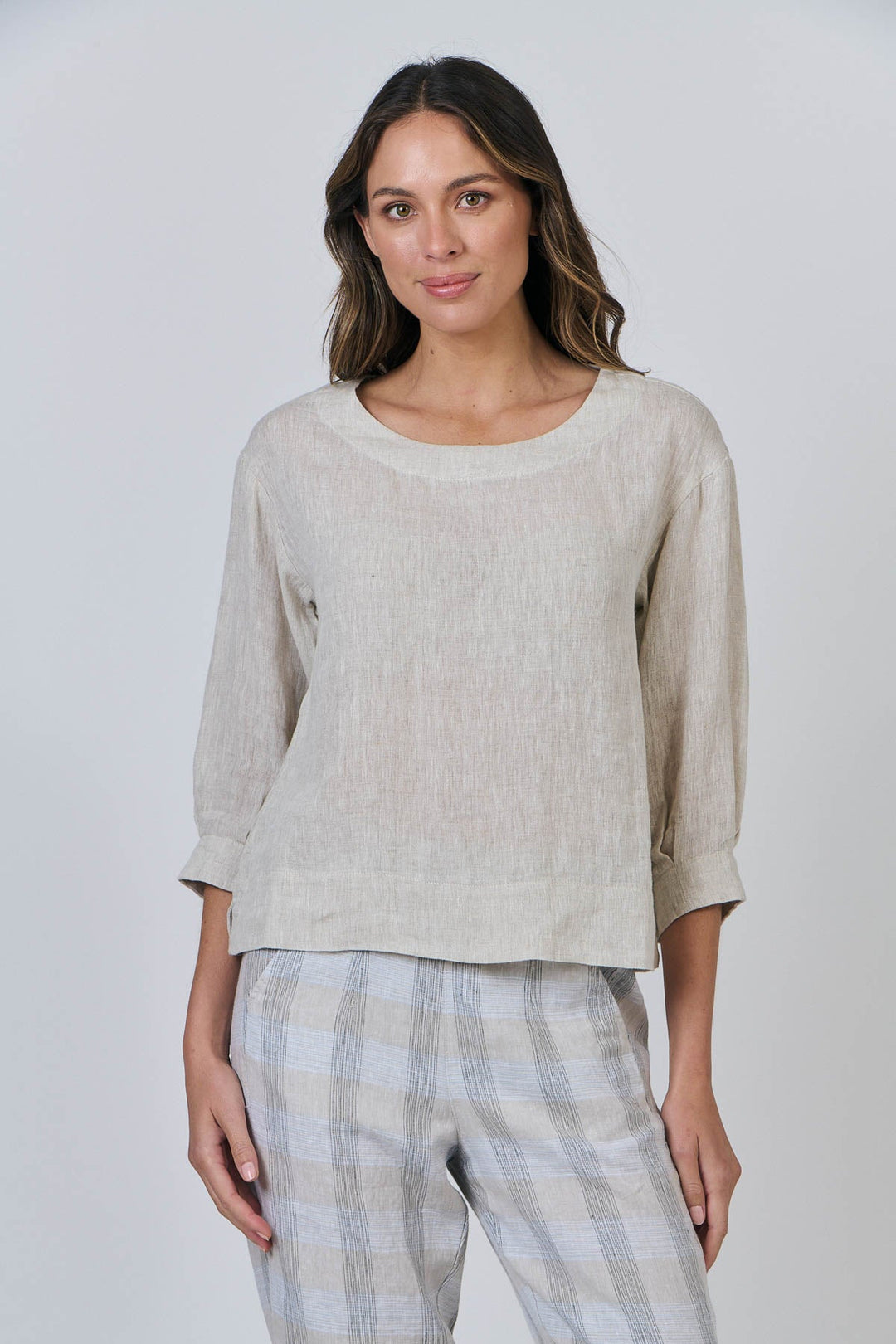 Sienna Linen Top - Soybean - OJ62 - Pizazz BoutiqueNaturals By O & J