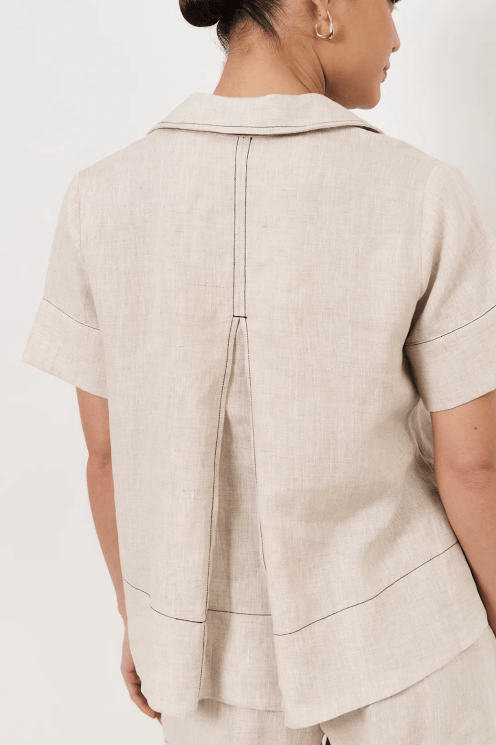 Solace Linen Top - AD4 - Pizazz BoutiqueAdorne