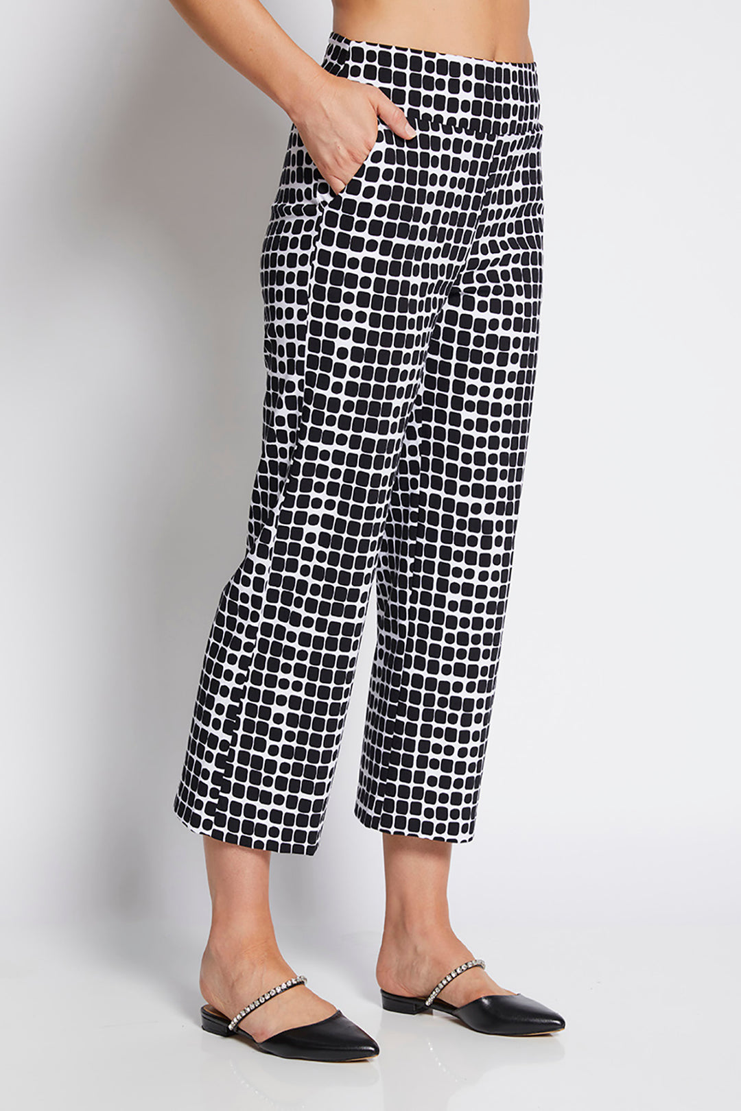 Ticket 7/8 Culotte Pant - Black Stark - PH14