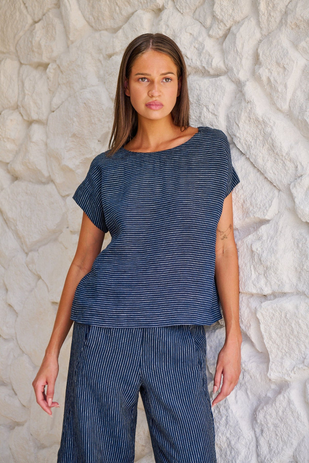 Streamlined Linen Top - Pizazz BoutiqueNaturals By O & J