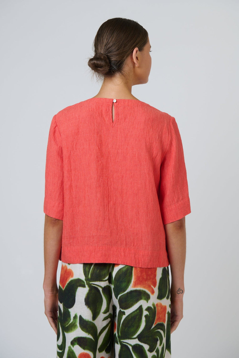 Sunset Strip Linen Top - Pizazz BoutiqueNaturals By O & J