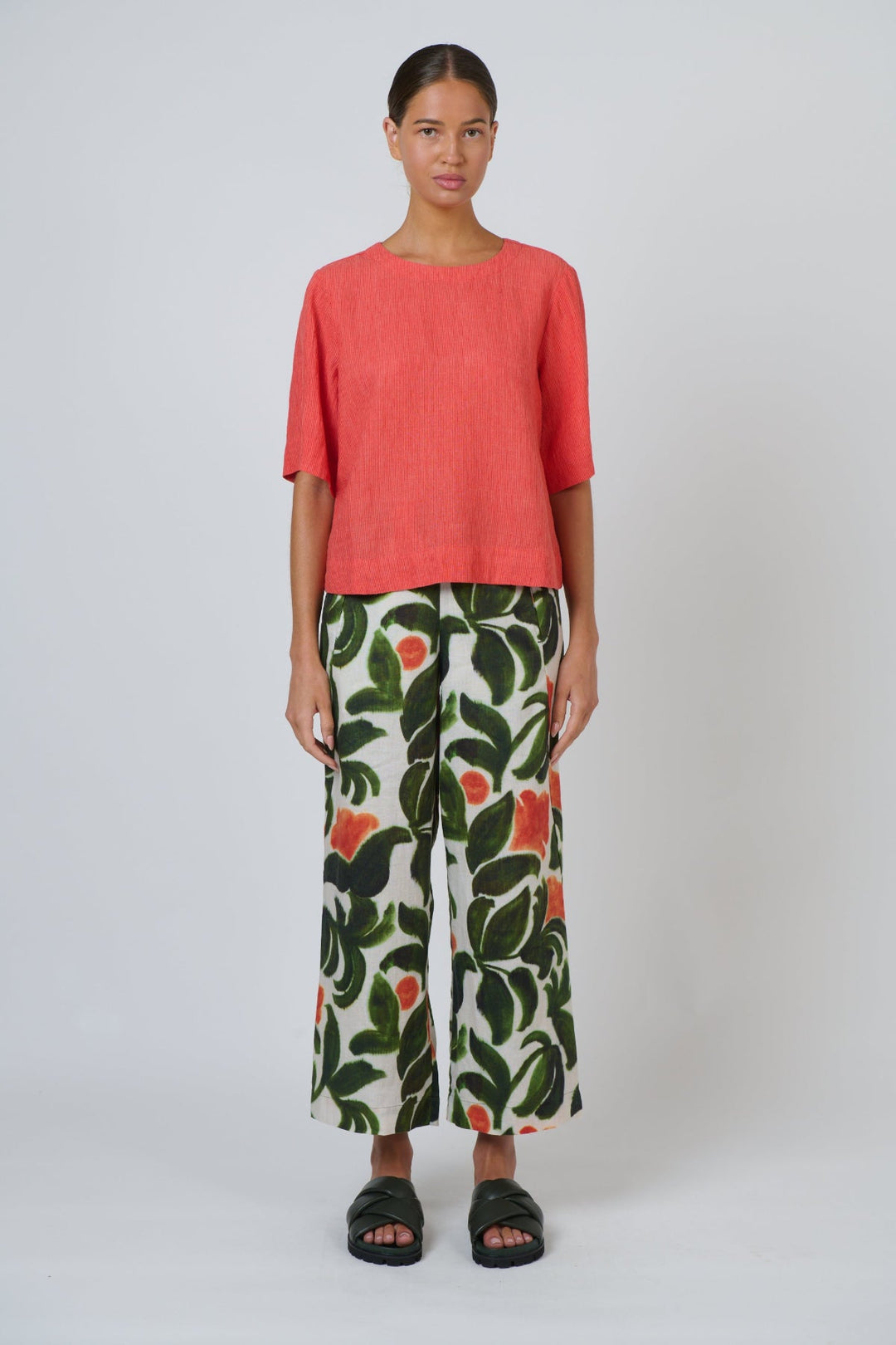 Sunset Strip Linen Top - Pizazz BoutiqueNaturals By O & J