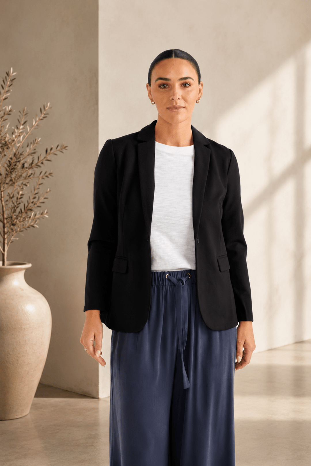 Taha Soft Blazer - Black - BT29 - Pizazz BoutiqueBrave & True