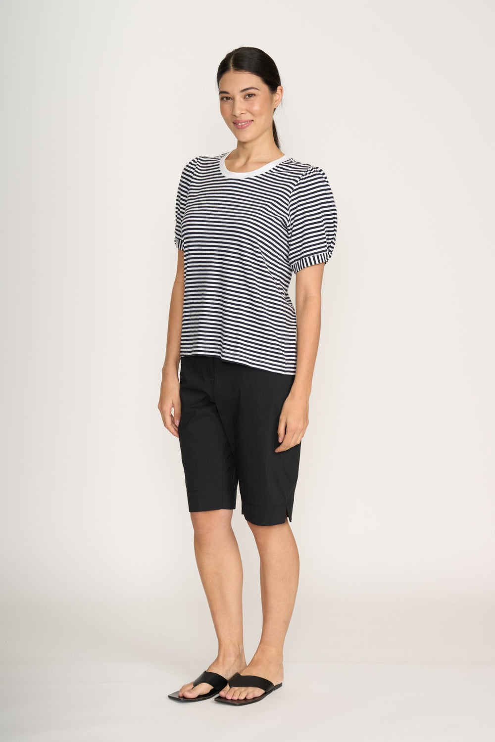 Tee Off Short - Black - F9 - Pizazz BoutiqueFoil