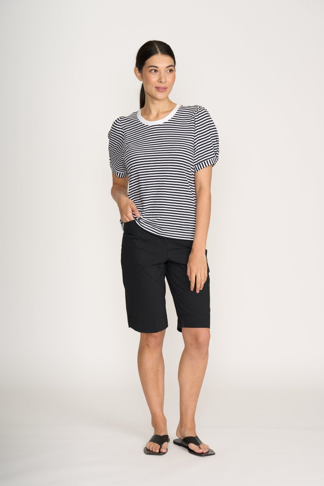 Tee Off Short - Black - F9 - Pizazz BoutiqueFoil
